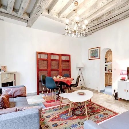 Apartment Bnbnova - Saint Germain & Odeon - 1br Paris