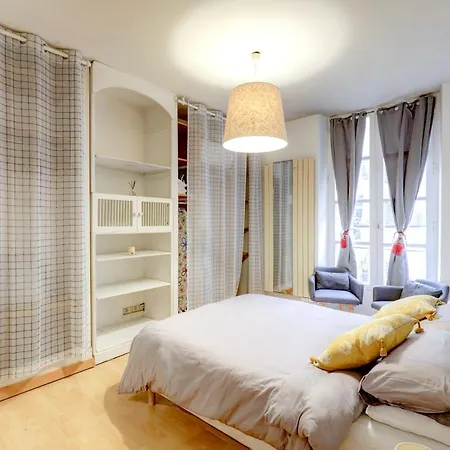 Apartment Bnbnova - Saint Germain & Odeon - 1br