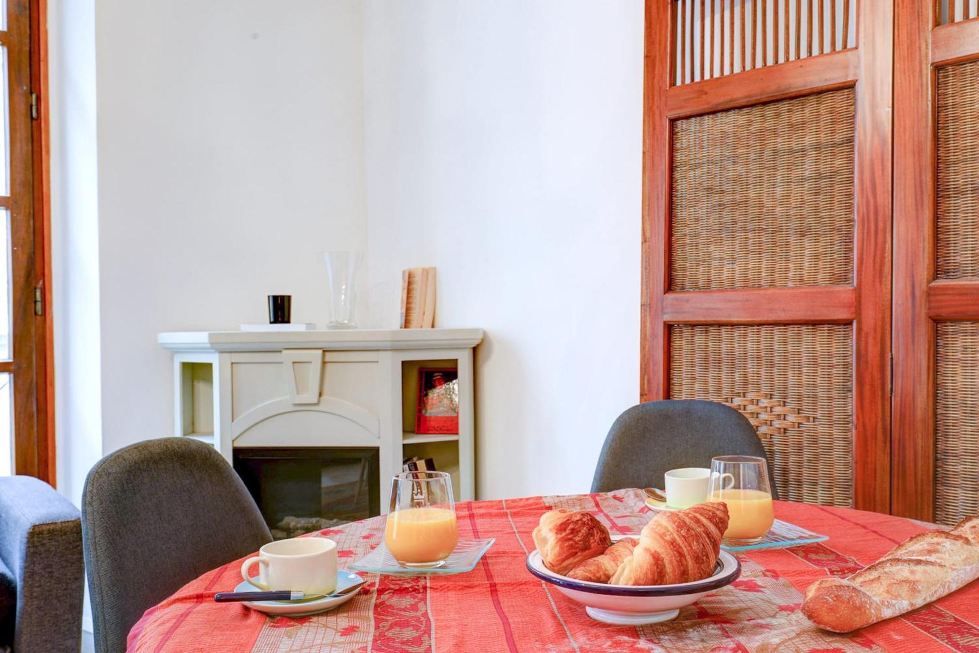 Bnbnova - Saint Germain & Odeon - 1br Apartment